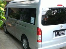 Toyota Hiace 2.5. 2014. High Grade Commuter Van
