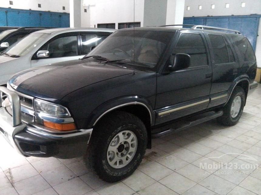 Cari Gambar Mobil Opel  Blazer  Tahun 1999