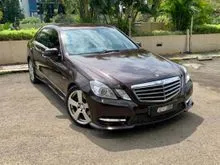 Mercedes-Benz E250 1.8 CGI Sedan at 2012 coklat metalik dp murah