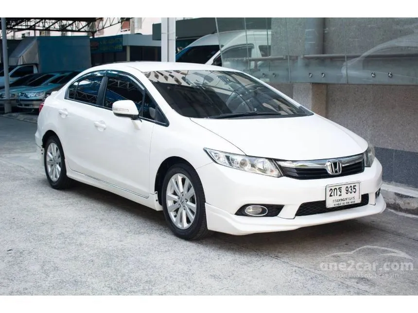 2013 Honda CIVIC E Sedan