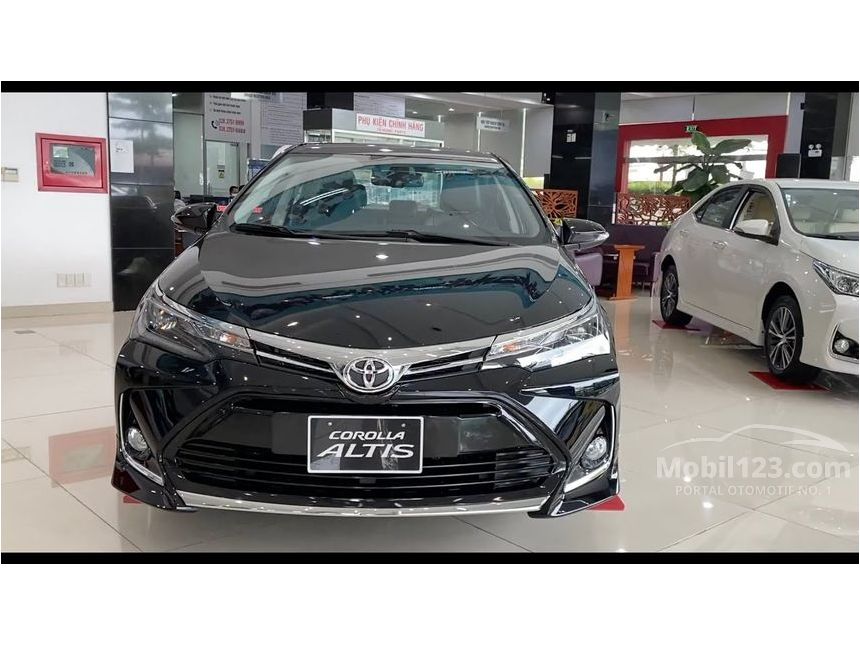  Jual  Mobil Toyota Corolla Altis  2022  V 1 8 di Jawa Timur 