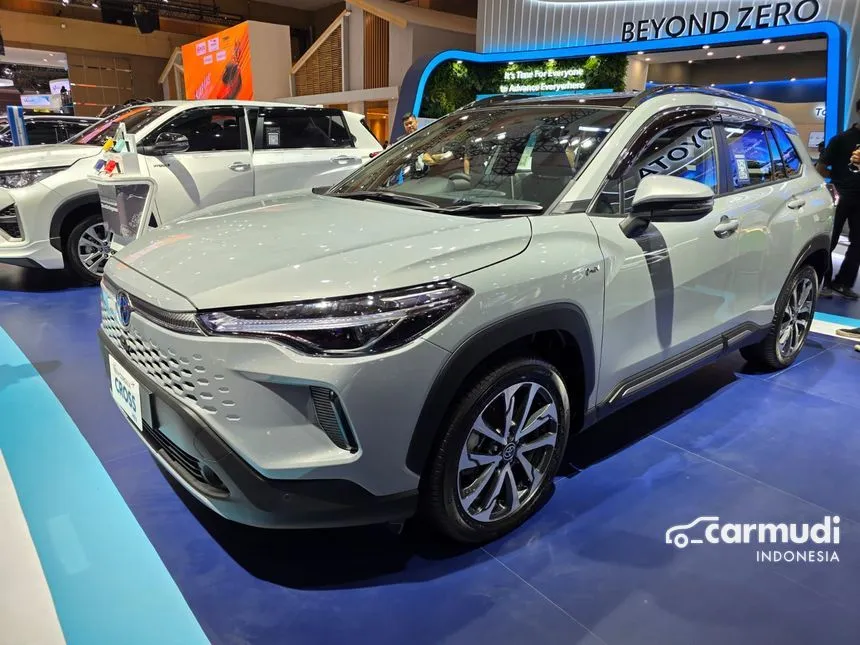 2025 Toyota Corolla Cross HEV (Premium Colour) SUV