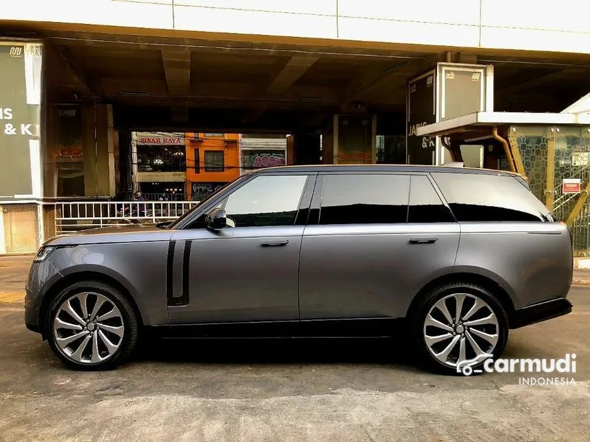 2023 Land Rover Range Rover LWB P400 Autobiography SUV