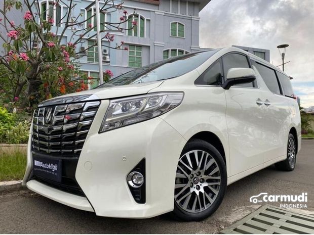 Beli Mobil Toyota Alphard  Baru Bekas  Kisaran Harga 