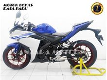 Cash Kredit YZF R25 2016 Silver Blue, Mulus Bergaransi