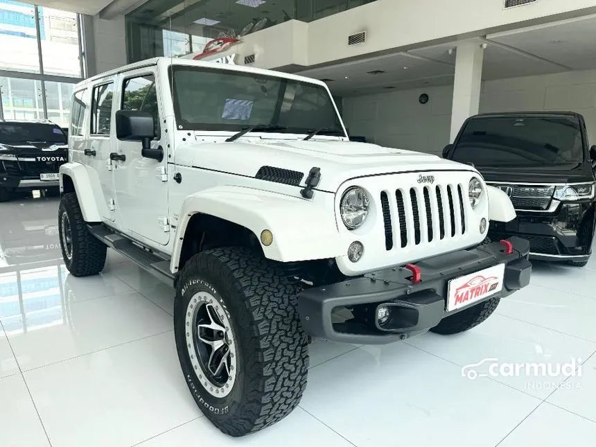 2014 Jeep Wrangler Sahara Unlimited 4 Door SUV