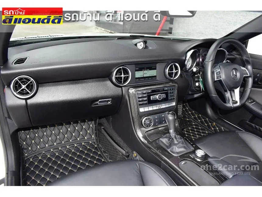 2016 Mercedes-Benz SLK200 AMG CarbonLOOK Convertible