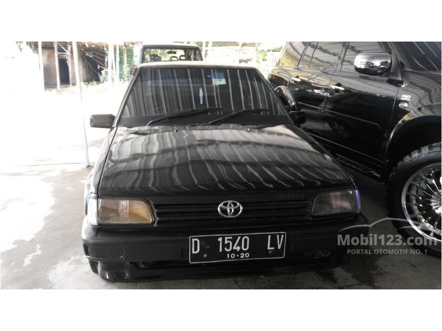 Jual Mobil  Toyota  Starlet  1986 1 3 di Jawa  Barat Manual 