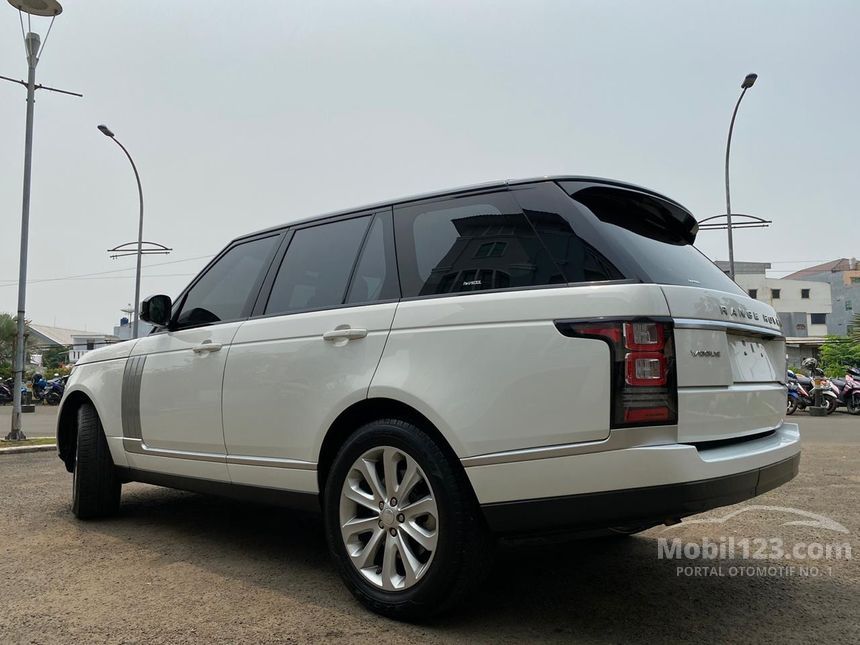 Jual Mobil Land Rover Range Rover 2014 Vogue 3.0 di DKI Jakarta ...