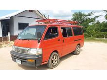 1995 Toyota Hiace 2.4 หัวจรวด (ปี 92-04) Van MT