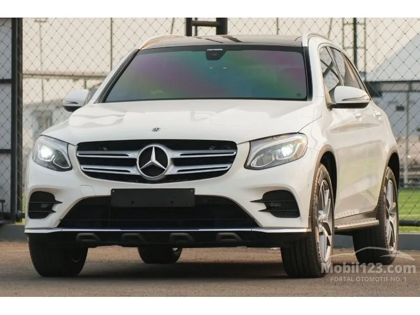 2019 Mercedes-Benz GLC200 AMG SUV