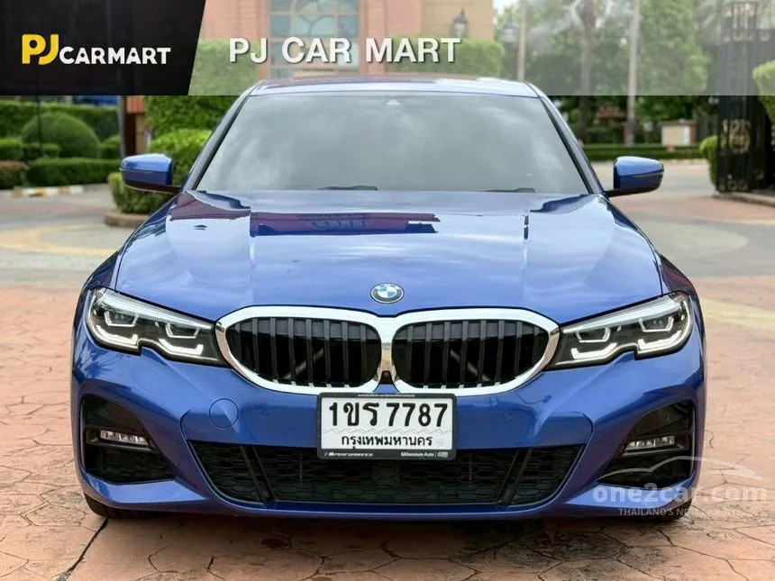 2021 BMW 330e M Sport Sedan