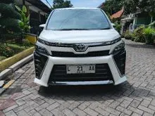 2017 Toyota Voxy 2.0 MPV