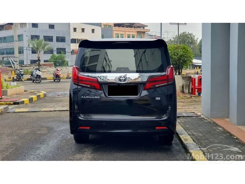 2022 Toyota Alphard G MPV
