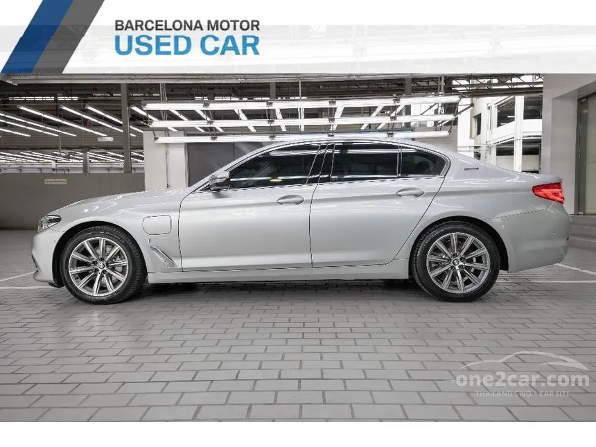 2019 BMW 530e Elite Sedan