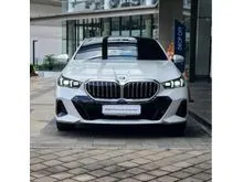 2024 BMW 520i 2.0 M Sport Sedan. TERBUKTI YANG TERBAIK, HARGA LEBIH MENARIK. SERI 5 TERBARU TERCANGGIH TERFAVORIT