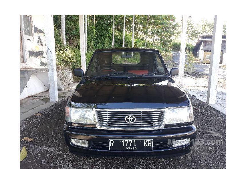 2001 Toyota Kijang Pick Up Pick Up