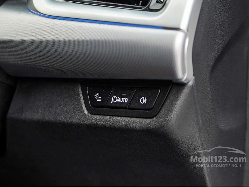 2023 BMW X1 sDrive18i xLine SUV
