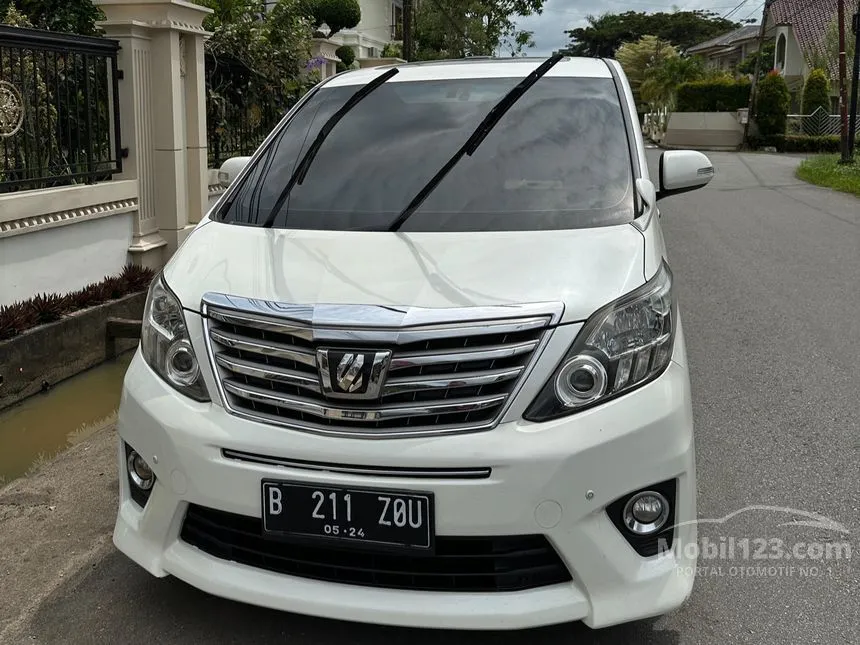 Jual Mobil Toyota Alphard 2014 SC 2.4 di Kalimantan Barat Automatic MPV Putih Rp 350.000.000