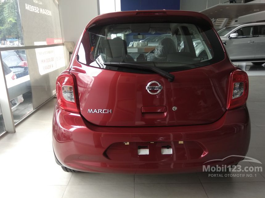 Jual Mobil  Nissan  March  2021 1 2 di DKI Jakarta  Automatic 