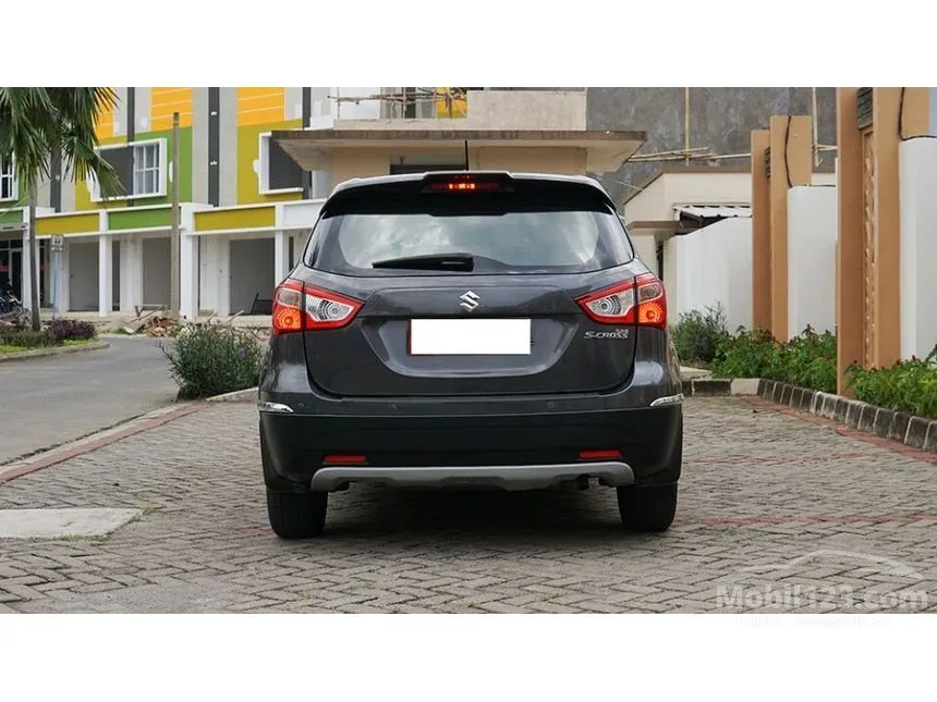 2016 Suzuki SX4 S-Cross Hatchback