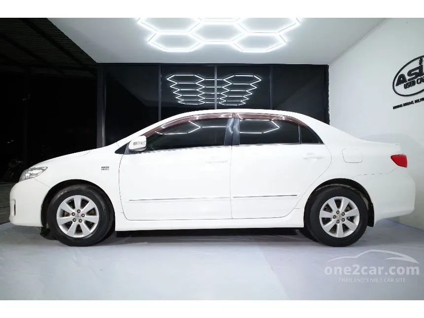 2013 Toyota Corolla Altis G Sedan
