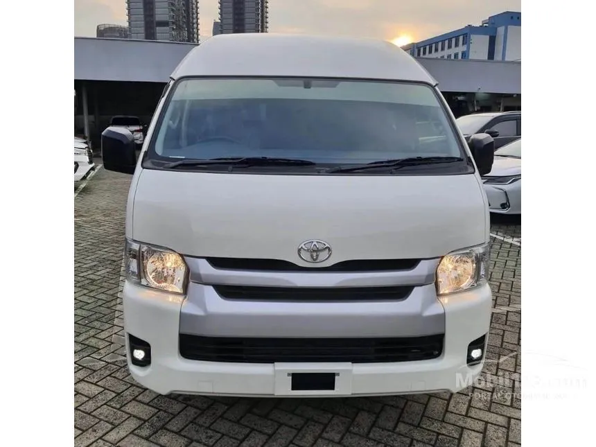 Jual Mobil Toyota Hiace 2024 Commuter 3.0 di DKI Jakarta Manual Van Wagon Putih Rp 564.800.000