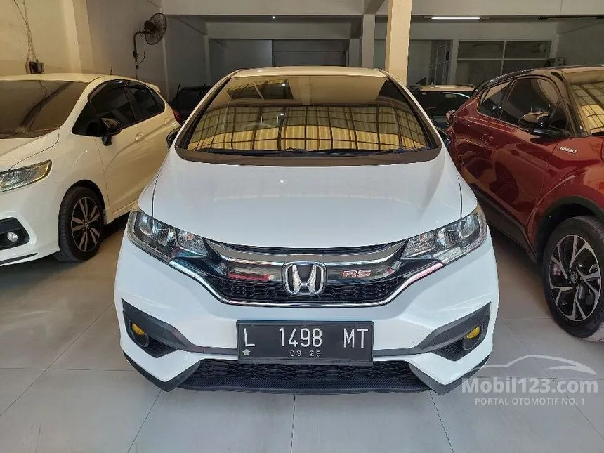 Jual Mobil Honda Jazz 2019 RS 1.5 di Jawa Timur Manual Hatchback Putih Rp 232.500.000