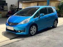 2012 Honda JAZZ 1.5 (ปี 08-14) SV Hatchback