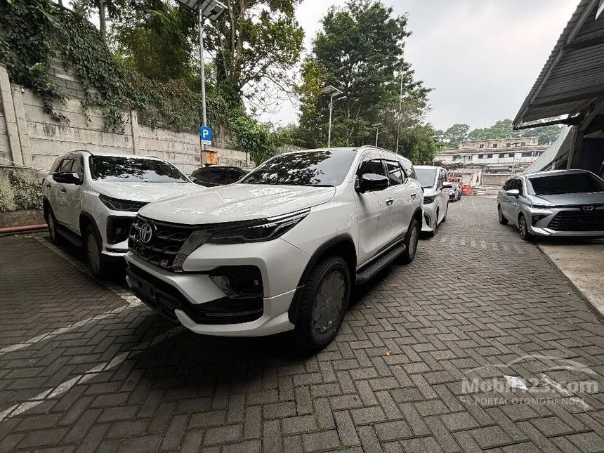 2024 Toyota Fortuner GR Sport 4X4 SUV