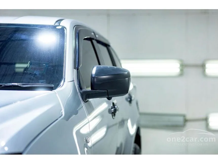 2020 Isuzu MU-X Active SUV