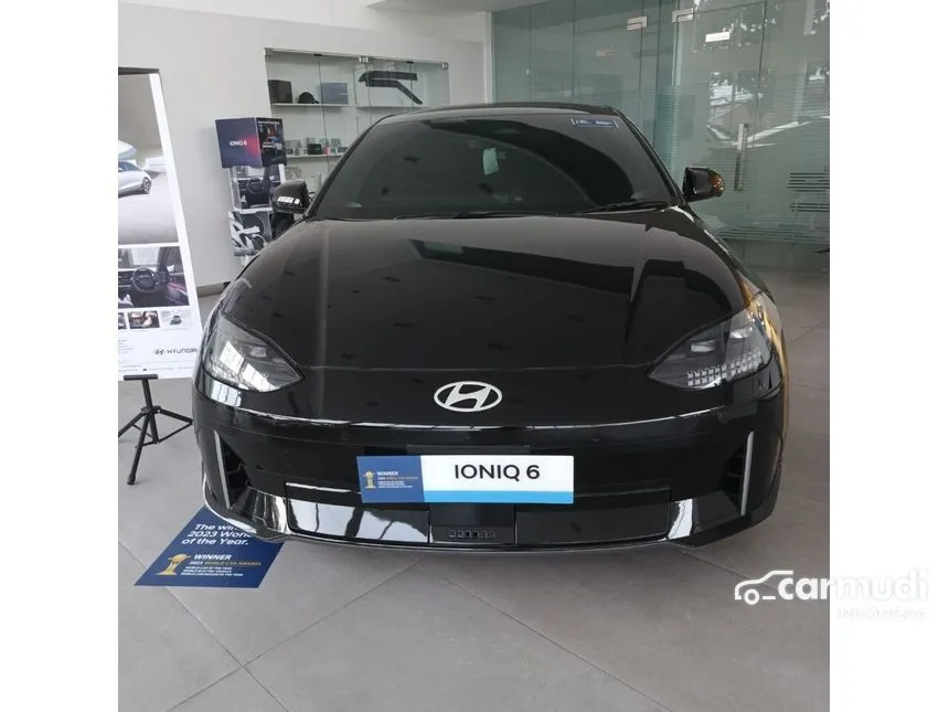 2024 Hyundai IONIQ 6 Signature Long Range Sedan