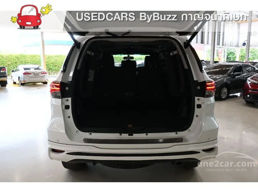 2015 Toyota FORTUNER V SUV
