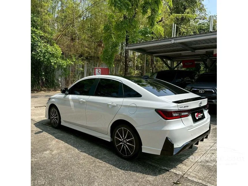 2026 Toyota Yaris Ativ HEV GR Sport Sedan