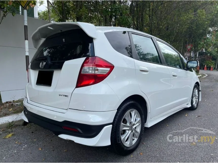 2014 Honda Jazz S i-VTEC Hatchback