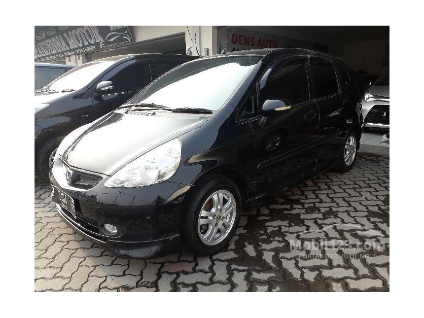 Jual Mobil Honda Jazz 2006 i-DSI 1.5 di Banten Manual 