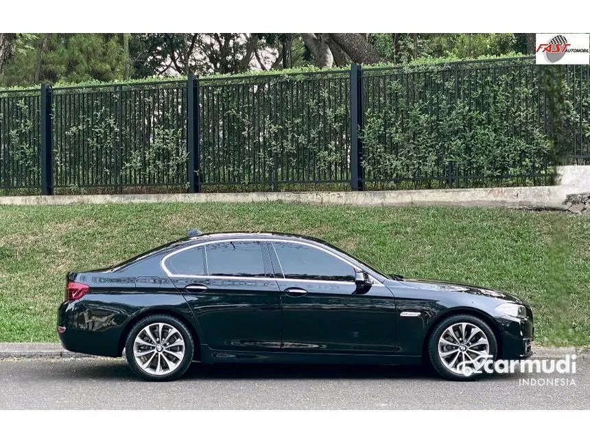 2016 BMW 520i Modern Sedan