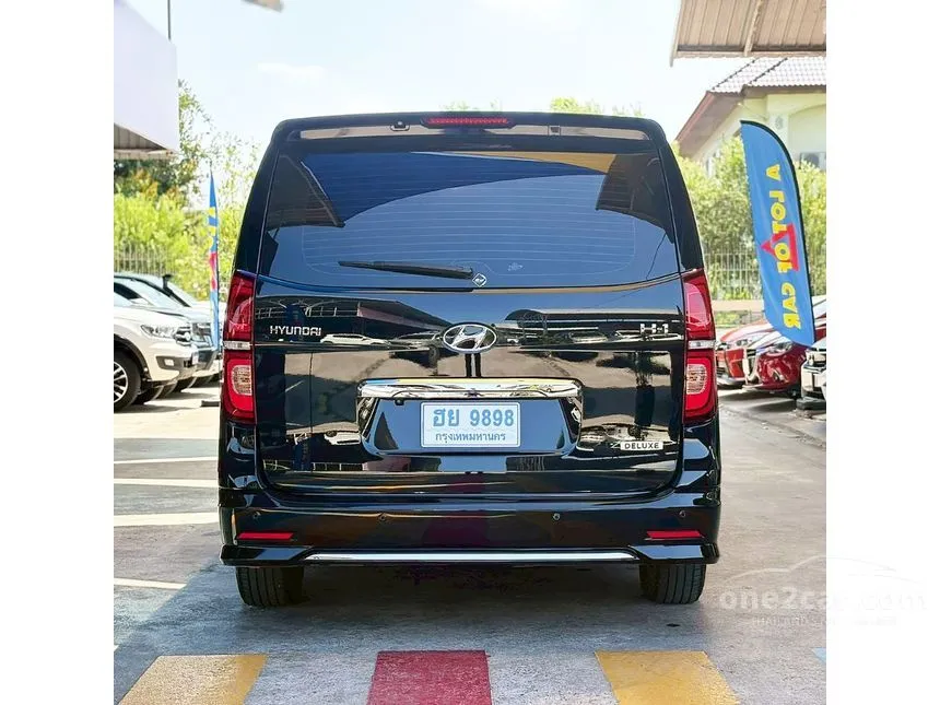 2019 Hyundai H-1 Deluxe Van