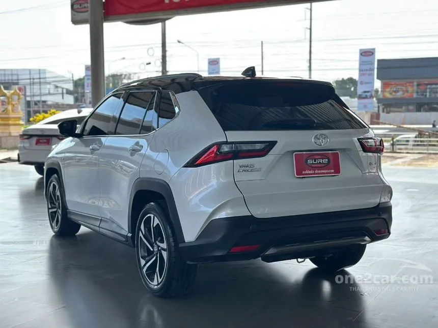 2024 Toyota Yaris Cross HEV Premium Luxury SUV