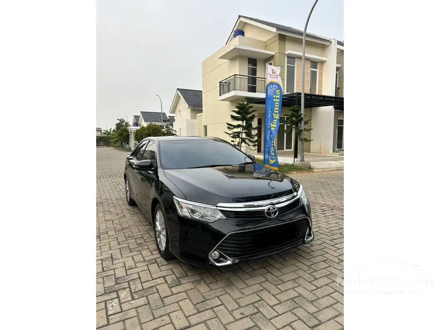 Jual Mobil Toyota Camry 2017 V 2.5 di Banten Automatic Sedan Hitam Rp 252.000.000