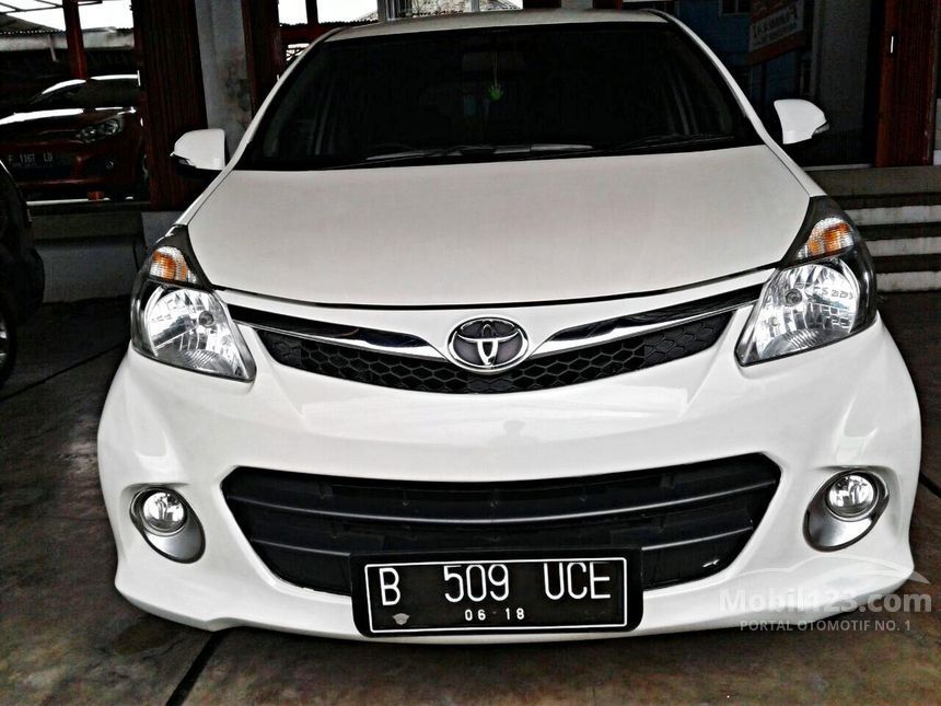 Jual Mobil  Toyota Avanza  2013  Veloz  1 5 di Jawa Barat 