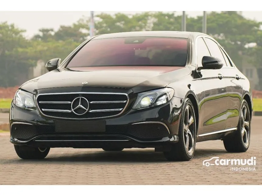 2019 Mercedes-Benz E300 Avantgarde SportStyle Sedan