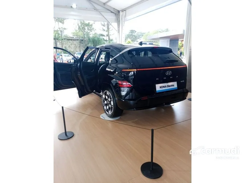 2024 Hyundai Kona Electric Long Range Signature Wagon