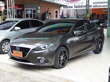 2015 Mazda 3 2.0 (ปี 14-17) S Sedan