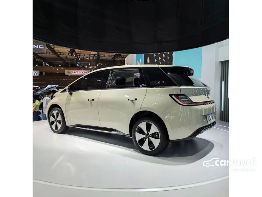 2024 Wuling Cloud EV EV Hatchback