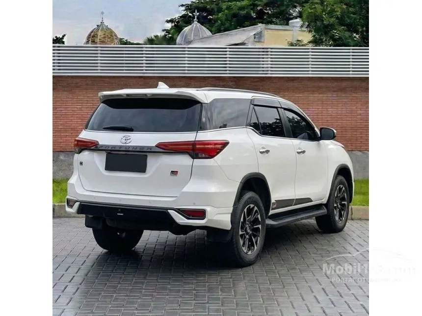2021 Toyota Fortuner VRZ GR SPORT 4X2 SUV