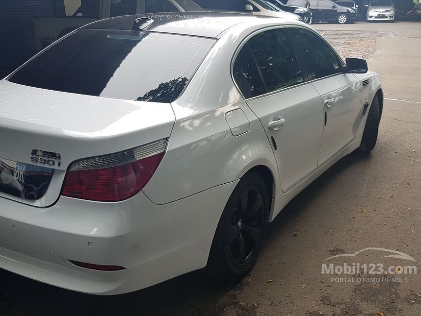 Jual Mobil BMW 530i 2004 E60 3.0 di DKI Jakarta Automatic Sedan Silver 