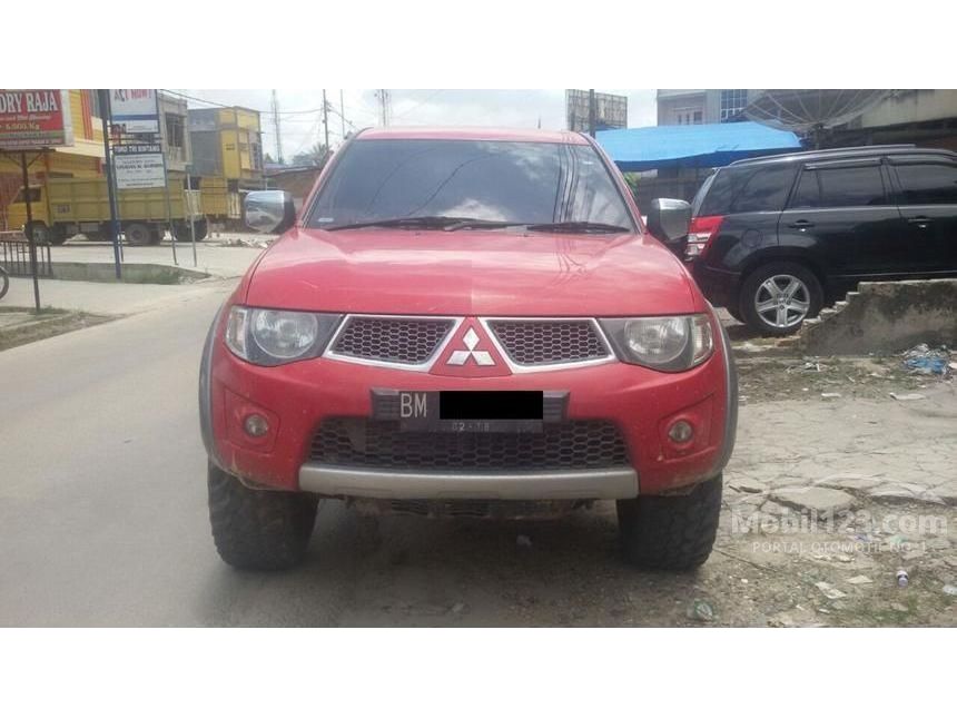 Jual Mobil Mitsubishi Strada Triton 2012 Exceed Hi-Power 2 