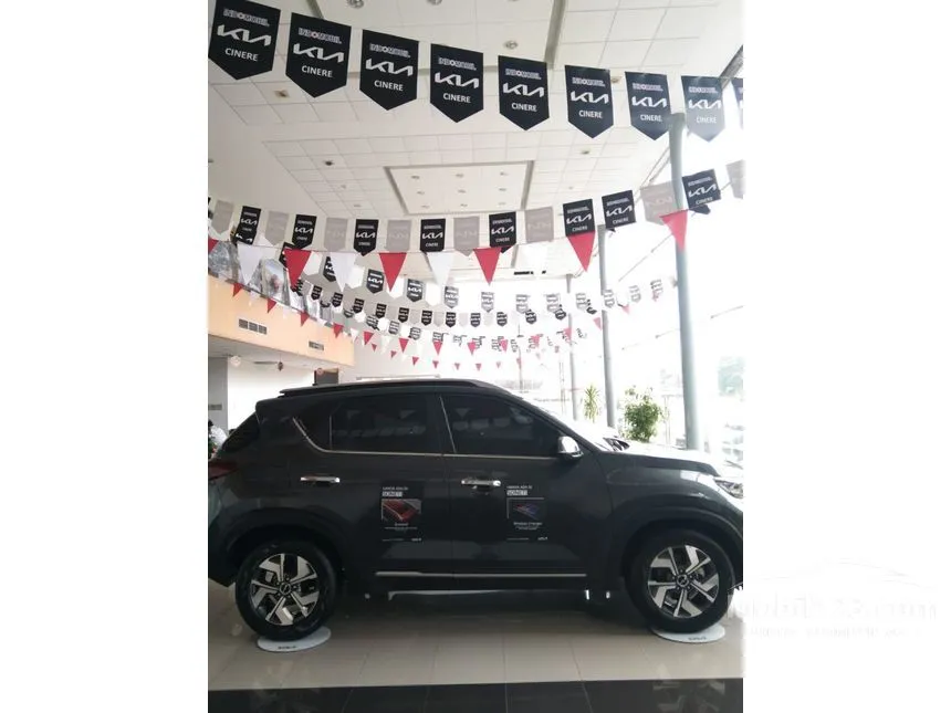 Jual Mobil KIA Carens 2023 Premiere 1.5 di DKI Jakarta Automatic MPV Putih Rp 380.000.000