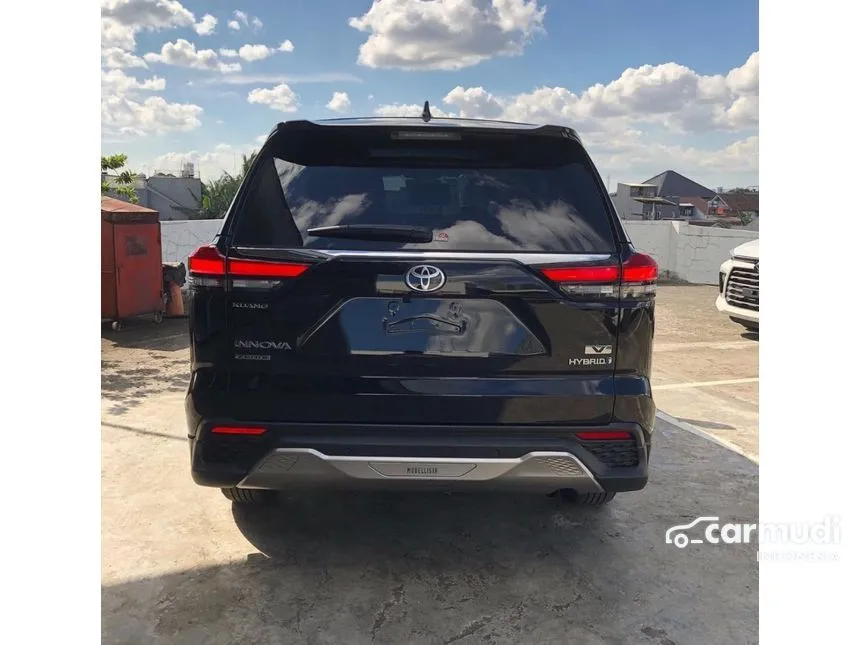 2025 Toyota Kijang Innova Zenix V HV Modellista (Non Premium Color) MPV